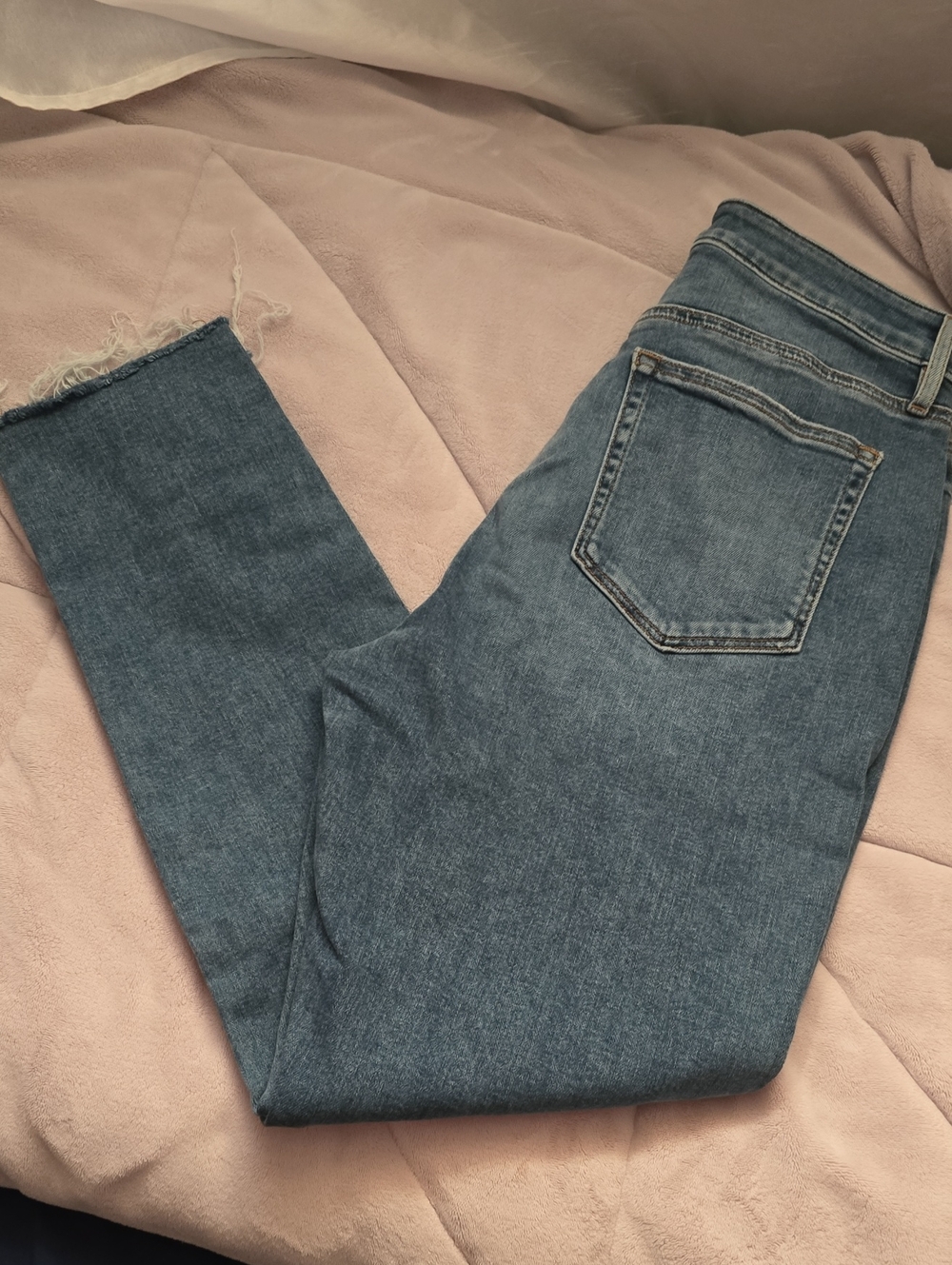 Loft Curvy Skinny Jeans Medium Wash